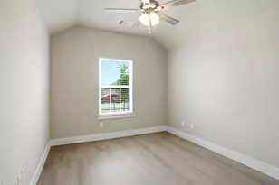 133 Joel St, Springtown, TX 76082 - Photo 12