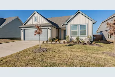 764 Primrose Lane, Pilot Point, TX 76258 - Photo 2