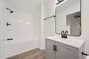 52 Thousand Oaks Mhp, Mansfield, TX 76063 - Photo 14
