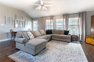 476 Paddle Dr, Crowley, TX 76036 - Photo 18
