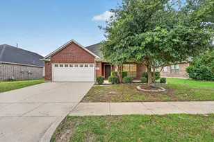 8204 Tierra Del Sol Rd, Arlington, TX 76002 - Photo 1