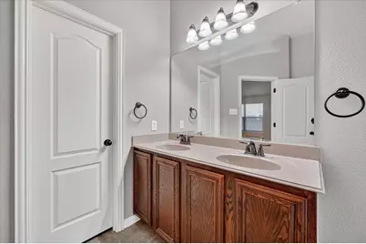8204 Tierra Del Sol Road, Arlington, TX 76002 - Photo 16