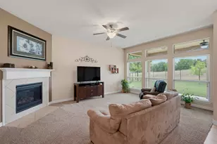 626 Allister Ct, Roanoke, TX 76262 - Photo 10