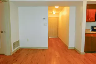 1512 N Elm St, Denton, TX 76201 - Photo 6
