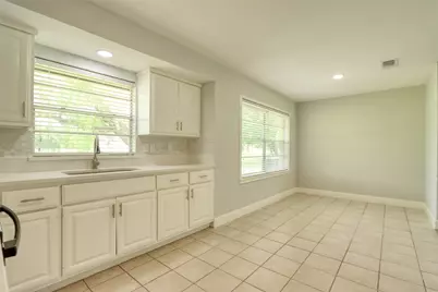 201 McLendon, Mexia, TX 76667 - Photo 8