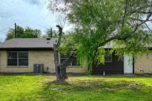 201 McLendon, Mexia, TX 76667 - Photo 32