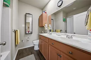 305 Breaux Ln, Mabank, TX 75147 - Photo 12