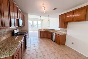 1202 McCormick St, Garland, TX 75040 - Photo 2