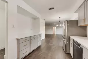 1614 Brent Ct, Grand Prairie, TX 75051 - Photo 18