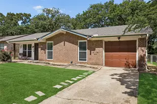 3101 Forestdale Ln, Balch Springs, TX 75180 - Photo 2