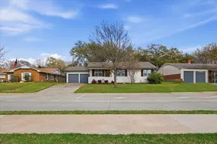 4755 Westcreek Dr, Fort Worth, TX 76133 - Photo 32