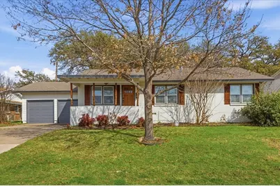 4755 Westcreek Drive, Fort Worth, TX 76133 - Photo 2