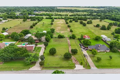 222 Lariat Trail, Ovilla, TX 75154 - Photo 1