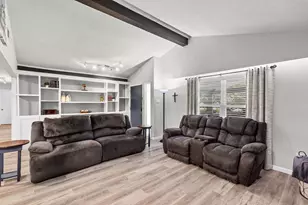 3007 Tanglewood Dr, Commerce, TX 75428 - Photo 8