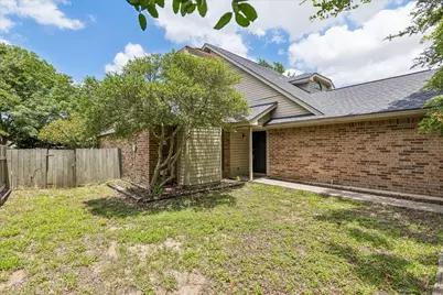 1020 W Hills Terrace, Saginaw, TX 76179 - Photo 22