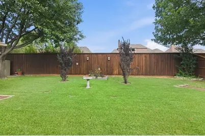8332 Valley Oaks Drive, North Richland Hills, TX 76182 - Photo 36