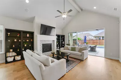416 Calmwater Cove, McKinney, TX 75071 - Photo 2