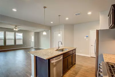 820 Greenford Manor, Fort Worth, TX 76247 - Photo 10