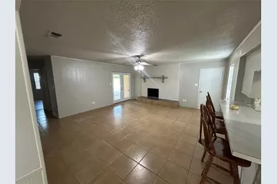414 E Cherrywood, Celina, TX 75009 - Photo 4