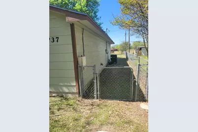 737 Luther Lane, Gun Barrel City, TX 75156 - Photo 10