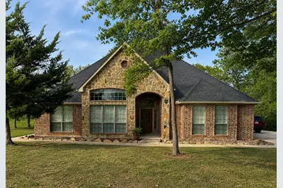 253 S Natural Springs Lane, Azle, TX 76020 - Photo 1