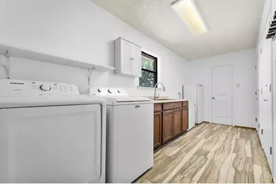 8085 Jackson Road, Krum, TX 76249 - Photo 20