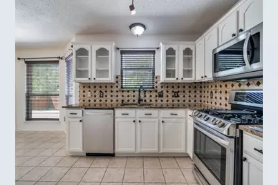 8605 Treasure Cove, Rowlett, TX 75089 - Photo 12