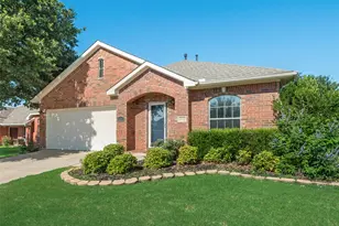 4512 Shade Tree Ct, Sachse, TX 75048 - Photo 2