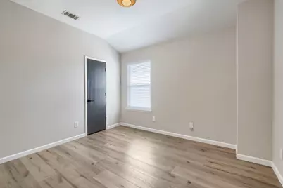 7436 Anderson Boulevard, Fort Worth, TX 76120 - Photo 20
