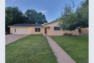 243 Weldon Drive, Woodway, TX 76712 - Photo 1