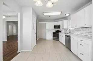 6433 Ridglea Dr, Watauga, TX 76148 - Photo 6