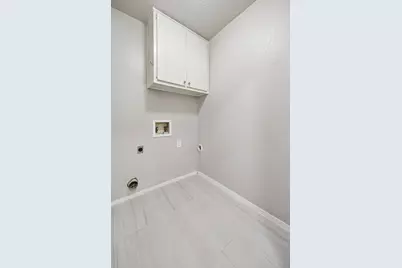 6433 Ridglea Drive, Watauga, TX 76148 - Photo 14