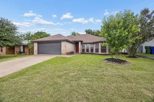 6433 Ridglea Dr, Watauga, TX 76148 - Photo 2
