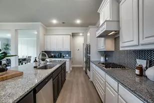 721 Stone Eagle Dr, Azle, TX 76020 - Photo 14