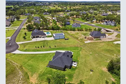 915 Taylor Branch, Springtown, TX 76082 - Photo 28