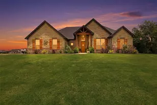 915 Taylor Branch, Springtown, TX 76082 - Photo 2