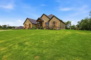 915 Taylor Branch, Springtown, TX 76082 - Photo 4