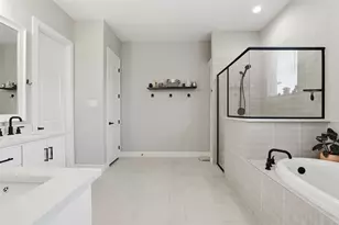 915 Taylor Branch, Springtown, TX 76082 - Photo 18