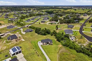 915 Taylor Branch, Springtown, TX 76082 - Photo 30