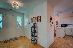 204 Garrett Ave, East Tawakoni, TX 75472 - Photo 4