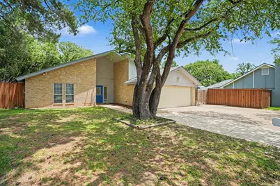 5907 Old Barn Drive, Arlington, TX 76016 - Photo 2