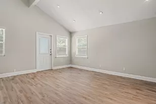5907 Old Barn Dr, Arlington, TX 76016 - Photo 10