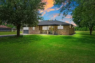 4938 Co Rd 4410, Commerce, TX 75428 - Photo 1