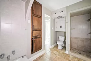 2411 Meadow Creek Dr, Carrollton, TX 75006 - Photo 8