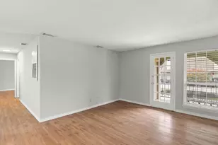 5981 Arapaho Rd, Dallas, TX 75248 - Photo 8