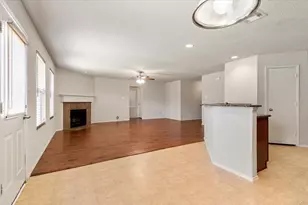 9812 George Washington Dr, McKinney, TX 75072 - Photo 8