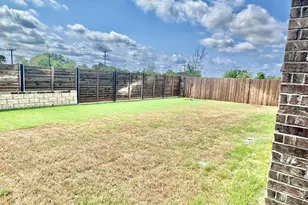 2612 Ainsworth Rd, Aubrey, TX 76227 - Photo 22