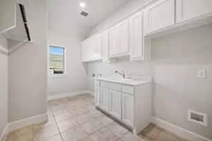 11220 Hickory Falls Dr, Argyle, TX 76226 - Photo 10