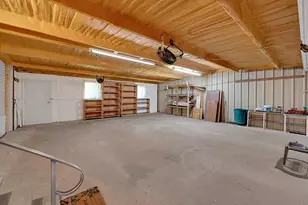 652 Middle Windsor Rd, McGregor, TX 76657 - Photo 28