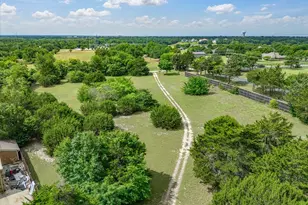 2910 American Sparrow Dr, Midlothian, TX 76065 - Photo 1